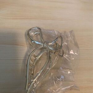 Elegant Gold Hair Clip